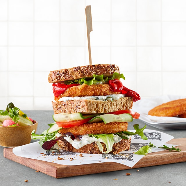 Sándwich Club con Hamburguesa Crispy Nopollo Sándwich Club con Hamburguesa Crispy Nopollo